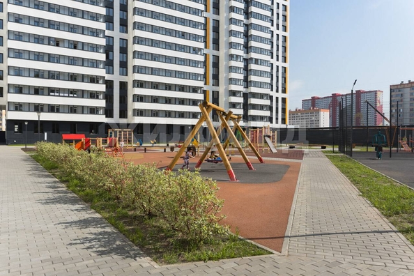 
   Продам студию, 24 м², Петухова ул, 162

. Фото 20.