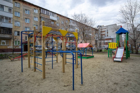 
  Продается 2-комн. квартира, 43.4 м², Челюскинцев ул, д. 40
. Фото 2.