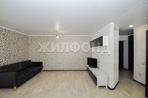 
  Продается 3-комн. квартира, 64.8 м², Герцена ул, д. 1/1
. Фото 2.