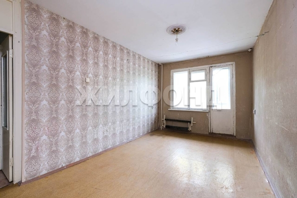 
  Продается 3-комн. квартира, 59.3 м², Курганская ул, д. 38
. Фото 3.