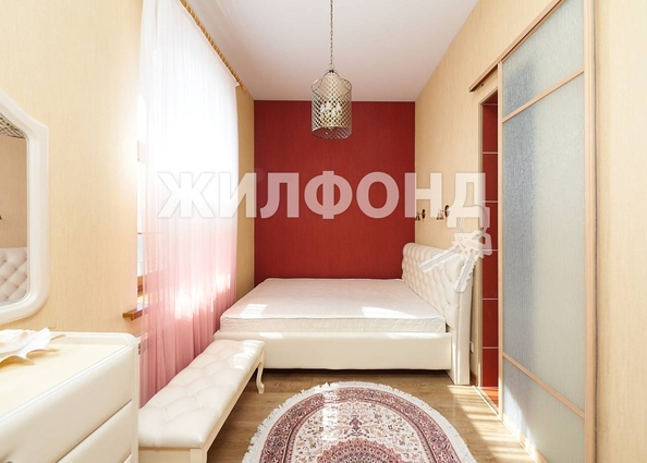 
   Продам дом, 600 м², Криводановка

. Фото 30.