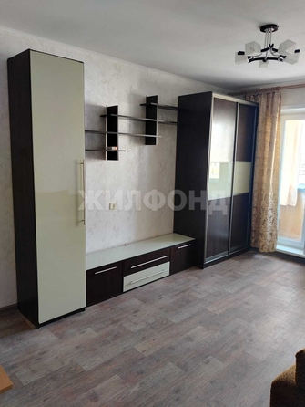 
  Сдам в аренду 1-комнатную квартиру, 35 м², Новосибирск

. Фото 11.