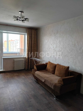 
  Сдам в аренду 1-комнатную квартиру, 35 м², Новосибирск

. Фото 12.