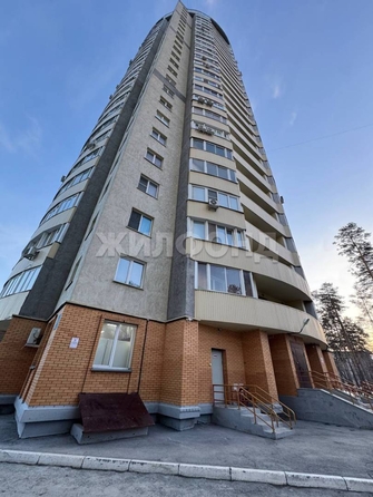 
   Продам 1-комнатную, 52.5 м², Залесского ул, 2/3

. Фото 24.
