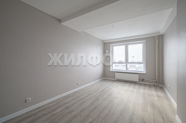 
   Продам 2-комнатную, 57.6 м², Междуреченская ул, 3

. Фото 19.