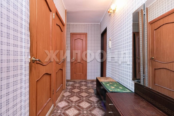 
   Продам 3-комнатную, 59.9 м², Новосибирская ул, 7

. Фото 14.