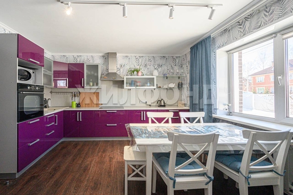 
   Продам дом, 159.4 м², Новосибирск

. Фото 3.