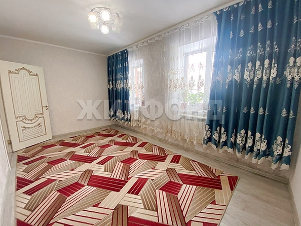 
   Продам дом, 127.8 м², Новосибирск

. Фото 5.