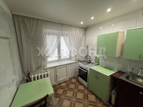 
   Продам 2-комнатную, 42.8 м², ЖКО Аэропорта ул, 9

. Фото 1.