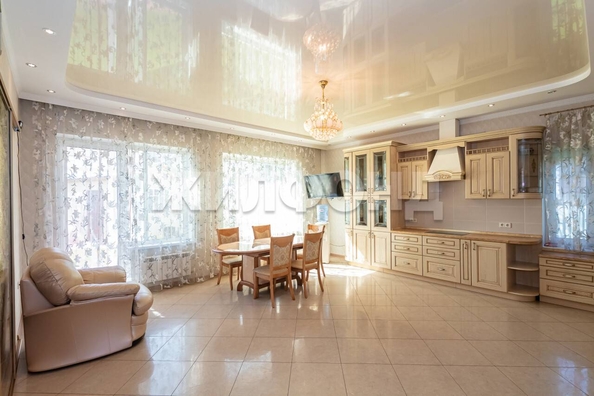 
   Продам дом, 231.5 м², Озерный

. Фото 1.