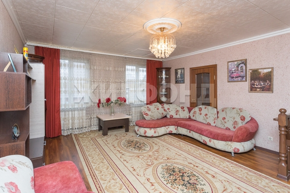 
   Продам дом, 180 м², Новосибирск

. Фото 9.