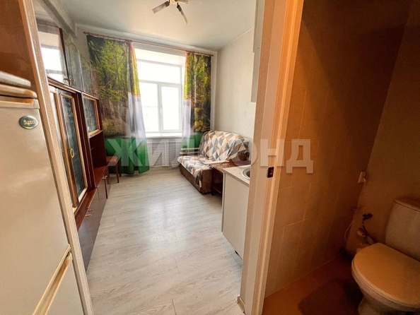 
   Продам комнату, 15.1 м², Титова ул, 7

. Фото 15.