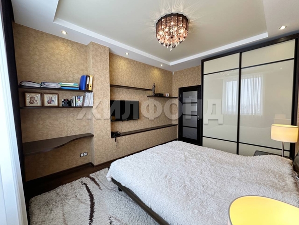 
   Продам 3-комнатную, 112.4 м², Державина ул, 77/2

. Фото 12.
