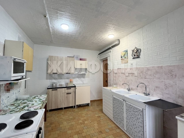 
   Продам комнату, 12.2 м², Зорге ул, 10

. Фото 5.