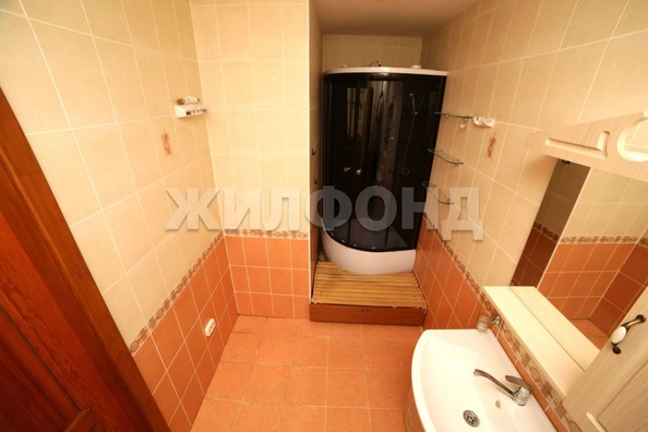 
   Продам 1-комнатную, 42.9 м², Садовая ул, 17

. Фото 10.