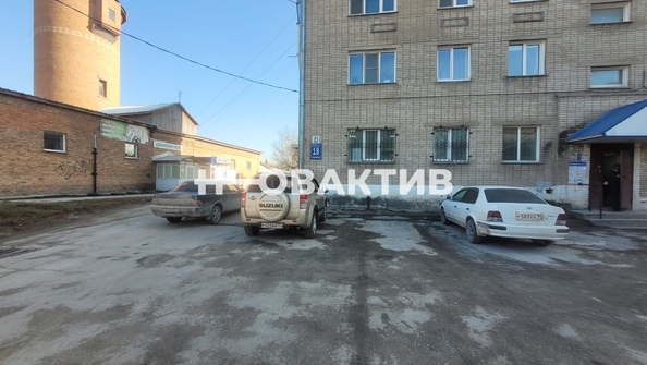 
  Продается торговая площадь, 64.5 м², Центральная ул, д. 18
. Фото 3.