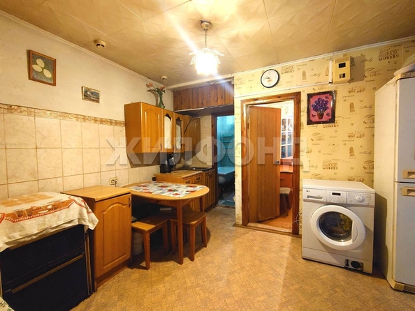 
   Продам 2-комнатную, 34.8 м², Героев Революции ул, 107

. Фото 4.