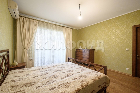
   Продам 3-комнатную, 116.5 м², Кирова ул, 46

. Фото 6.