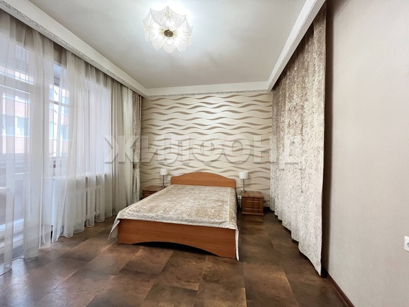 
   Продам 3-комнатную, 99.2 м², Красный пр-кт, 153Б

. Фото 7.