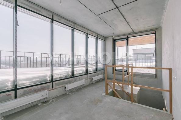 
   Продам 4-комнатную, 156 м², 3-й микрорайон, 1

. Фото 8.