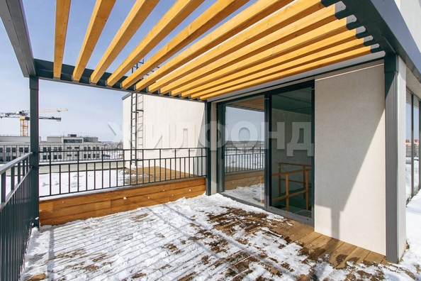
   Продам 4-комнатную, 156 м², 3-й микрорайон, 1

. Фото 12.