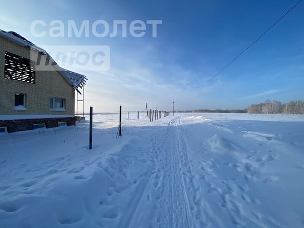 
   Продам дом, 300 м², Новоархангелка

. Фото 2.
