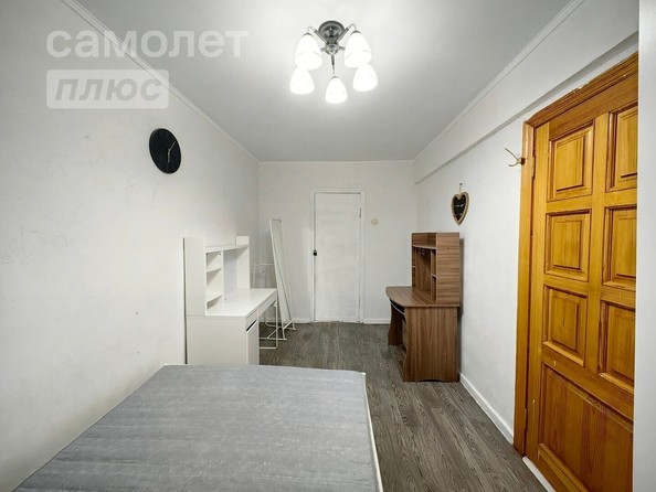 
   Продам 3-комнатную, 55.9 м², Мамина-Сибиряка ул, 9

. Фото 4.