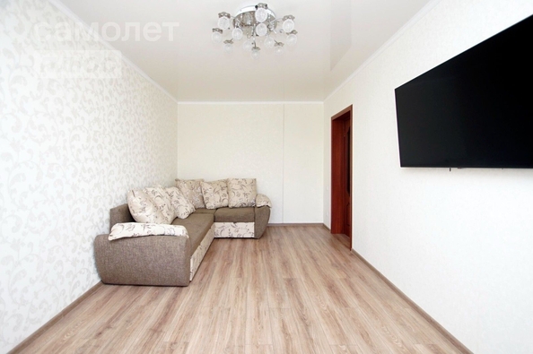 
   Продам 2-комнатную, 49.8 м², Комсомольский Городок ул, 5

. Фото 2.