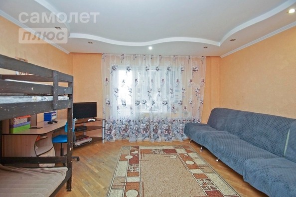 
   Продам 2-комнатную, 58 м², Крупской ул, 8

. Фото 2.