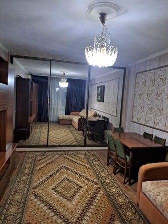 
   Продам 1-комнатную, 39 м², Омская ул, 160

. Фото 9.