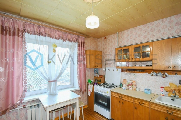 
   Продам 1-комнатную, 37.2 м², Комарова пр-кт, 27

. Фото 10.