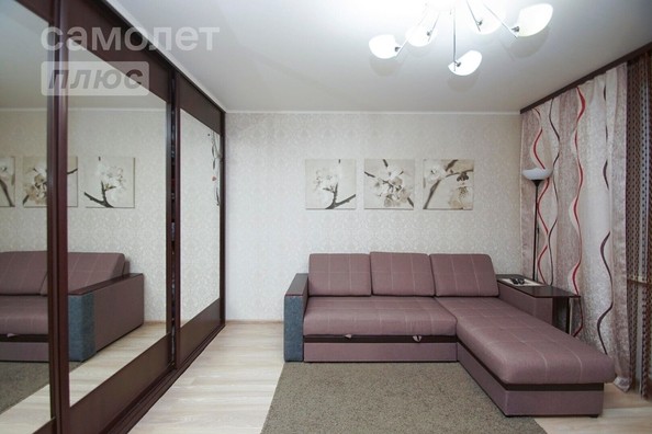
   Продам 1-комнатную, 30.9 м², Школьный б-р, 7

. Фото 10.