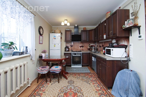 
   Продам дом, 118.7 м², Омск

. Фото 6.