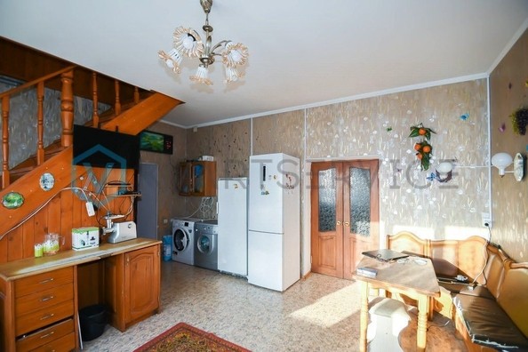 
   Продам дом, 184.8 м², Омск

. Фото 20.