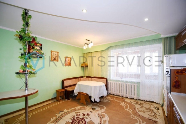 
   Продам дом, 313.7 м², Омск

. Фото 13.