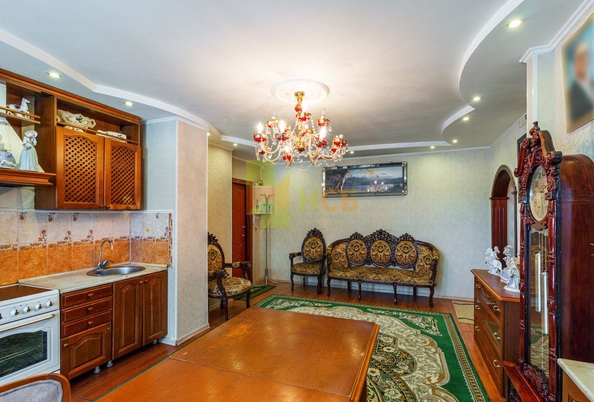 
   Продам 4-комнатную, 103.8 м², Омская ул, 134к1

. Фото 12.