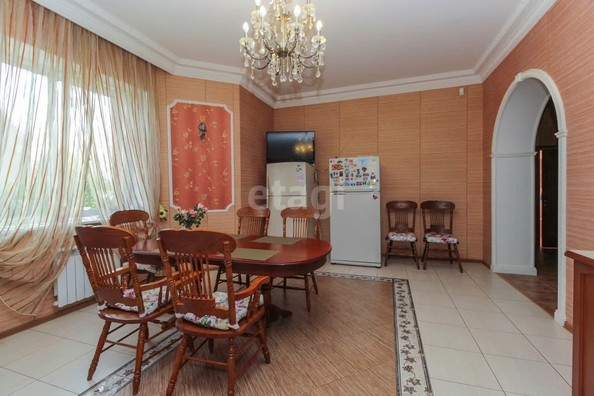 
   Продам дом, 450 м², Омск

. Фото 12.