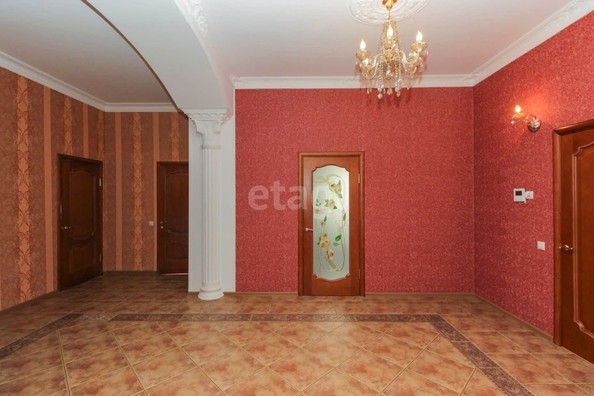 
   Продам дом, 450 м², Омск

. Фото 3.
