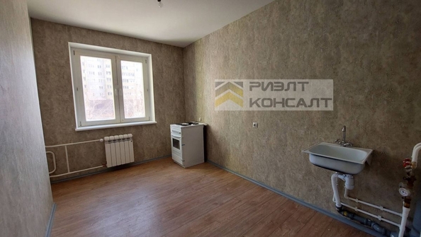 
   Продам 2-комнатную, 69 м², Леонида Маслова ул, 3

. Фото 4.