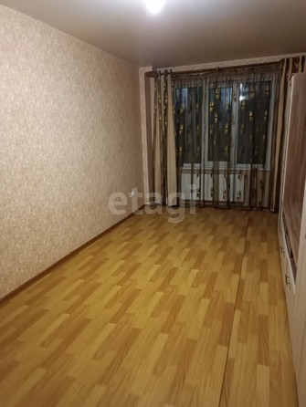 
   Продам 1-комнатную, 42.3 м², Верхнеднепровская ул, 265

. Фото 2.