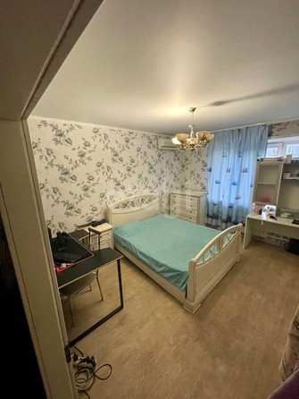
   Продам 4-комнатную, 110 м², Богдана Хмельницкого ул, 40

. Фото 2.