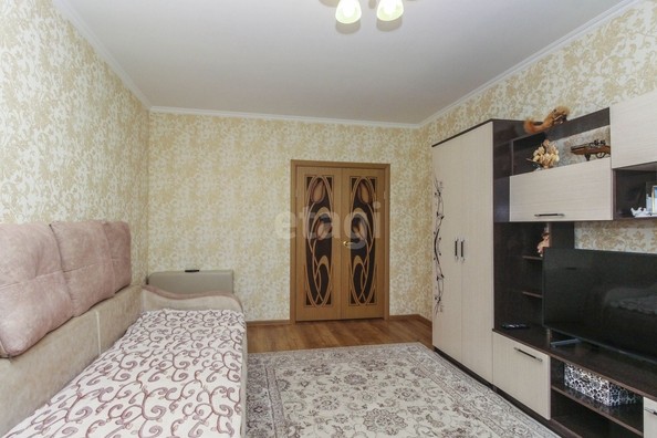 
   Продам 3-комнатную, 63 м², Дмитриева ул, 11

. Фото 10.