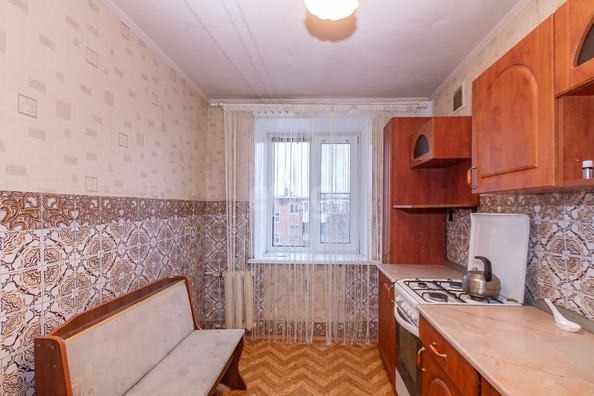
   Продам 2-комнатную, 51 м², Орджоникидзе ул, 268А

. Фото 1.