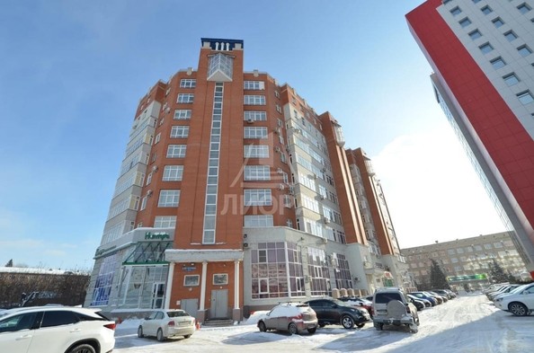 
  Сдам в аренду 3-комнатную квартиру, 106.7 м², Омск

. Фото 32.