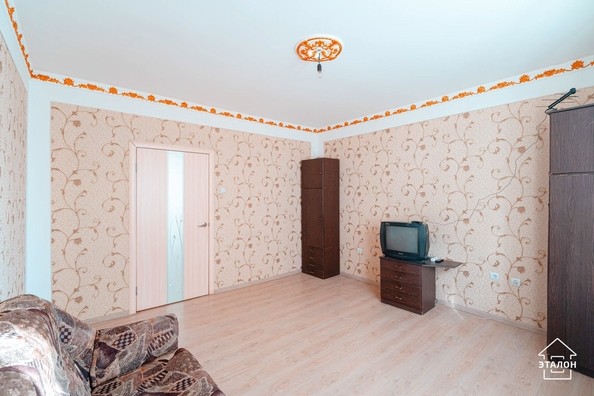 
   Продам 2-комнатную, 58.7 м², Малиновского ул, 12к6

. Фото 3.