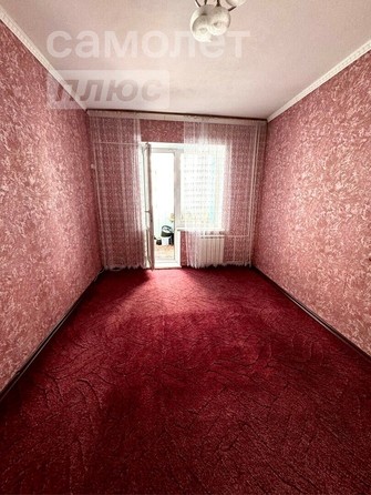 
   Продам 3-комнатную, 64 м², Рокоссовского ул, 6

. Фото 3.