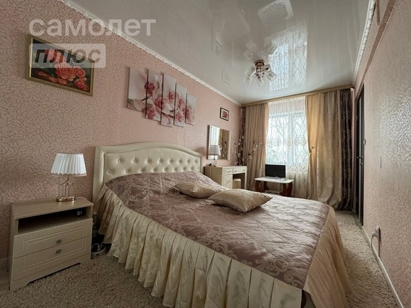 
   Продам 3-комнатную, 56.4 м², Петра Осминина ул, 14

. Фото 4.