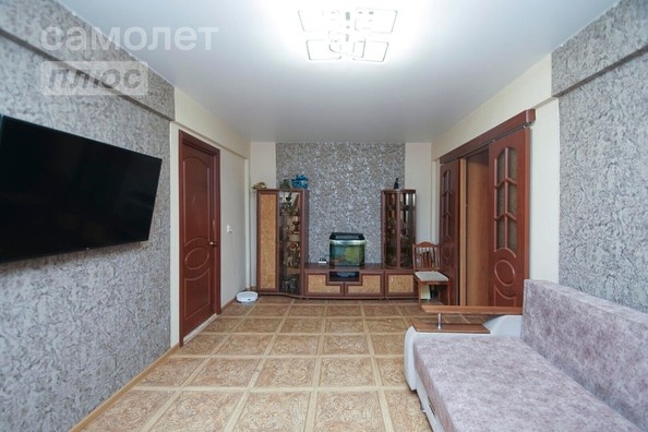 
   Продам 4-комнатную, 60 м², Ермолаева ул, 10

. Фото 5.