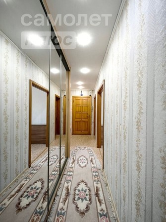 
   Продам 3-комнатную, 65 м², Дмитриева ул, 9

. Фото 1.