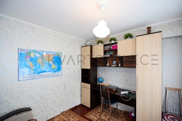 
   Продам 4-комнатную, 59 м², Маргелова ул, 238

. Фото 1.